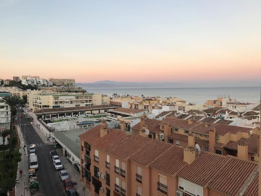 Apartamento En La Carihuela 토레몰리노스 외부 사진