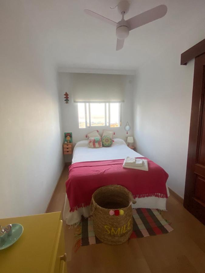 Apartamento En La Carihuela 토레몰리노스 외부 사진